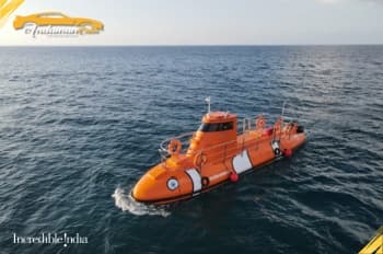 Nemo Semi Submarine at Havelock